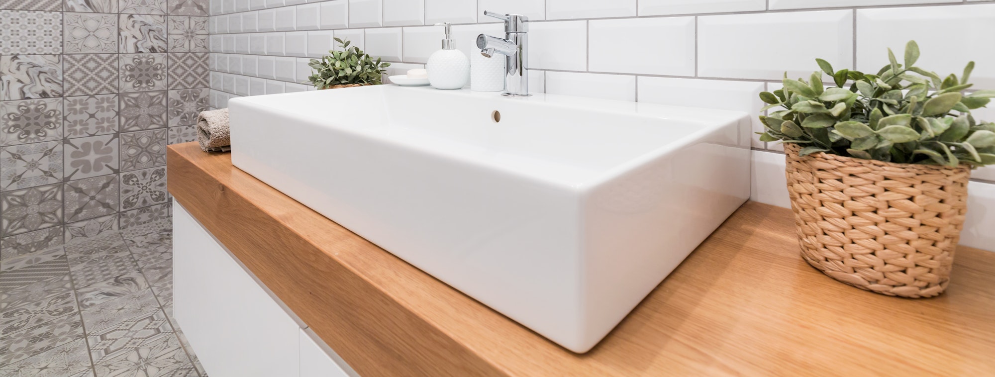 Big porcelain sink in modern bathroom